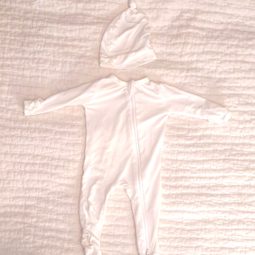 Kyte baby pajama bundle (set of 5 with 3 hats)